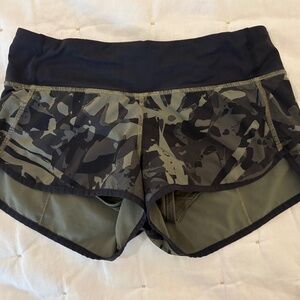 Lululemon speed up shorts size 2